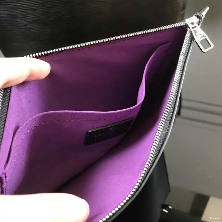 LV 19T1L0418 Bags 0814
